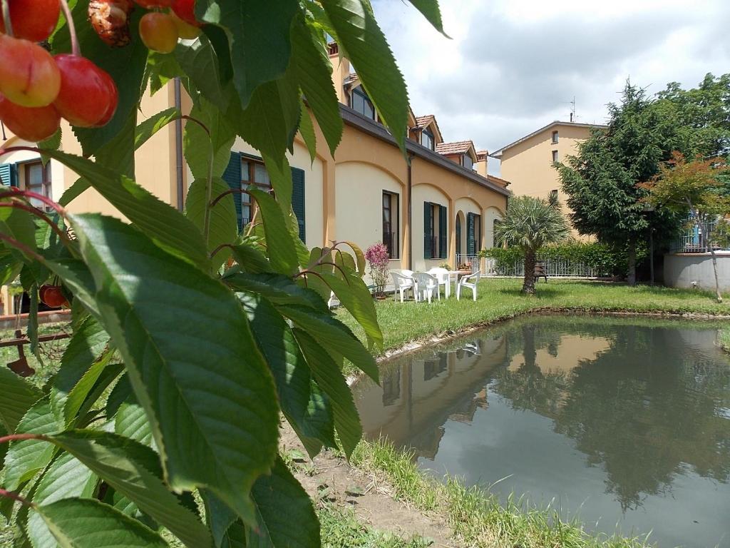 Tuscany Nice Stay ปิสโตยา ภายนอก รูปภาพ