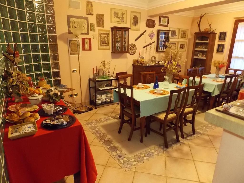 Tuscany Nice Stay ปิสโตยา ภายนอก รูปภาพ